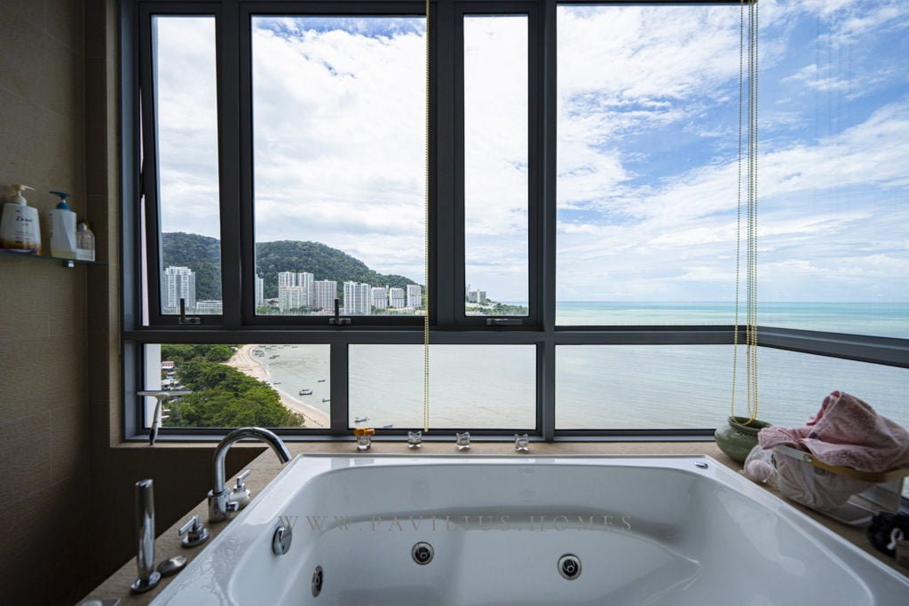 Infinity Beachfront Condo 7