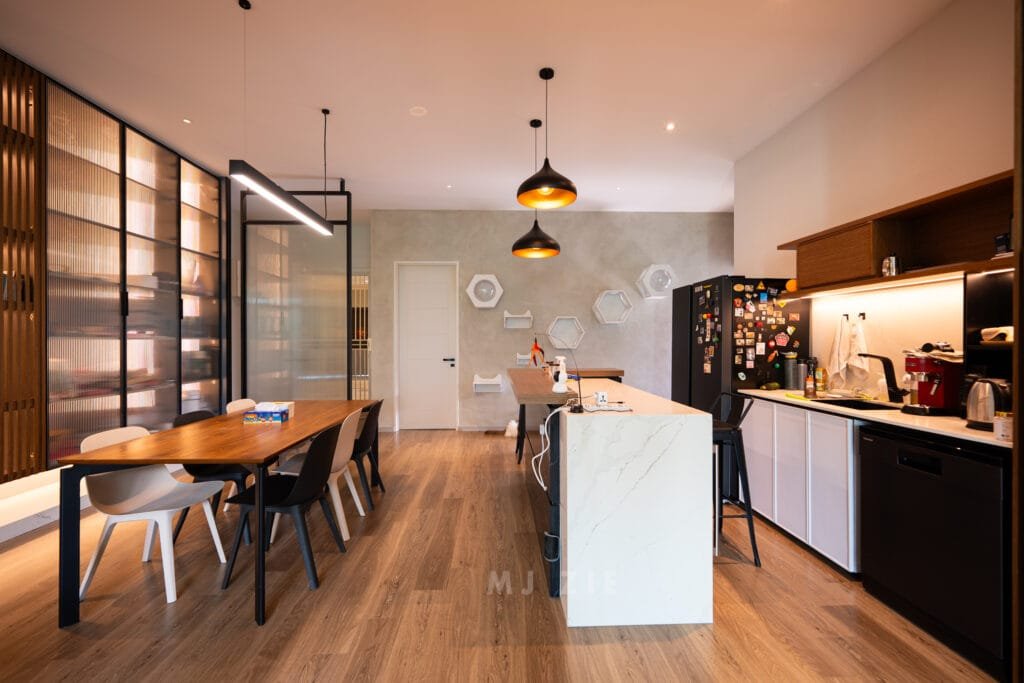 Ferringhi Residences 10