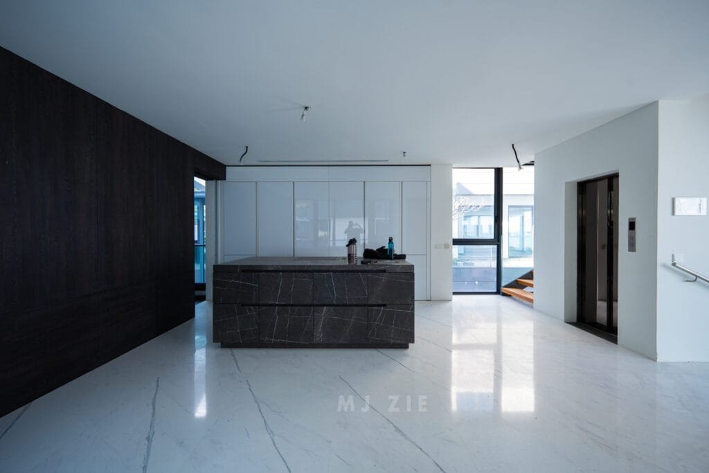 The Light Collection 4 - Water Villas 6