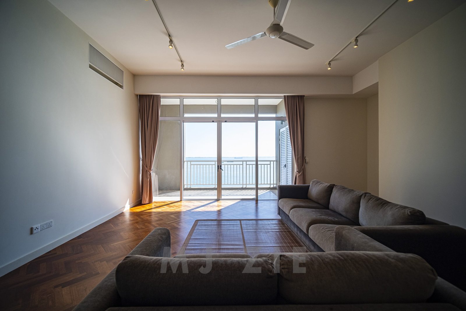 Andaman Quayside 338