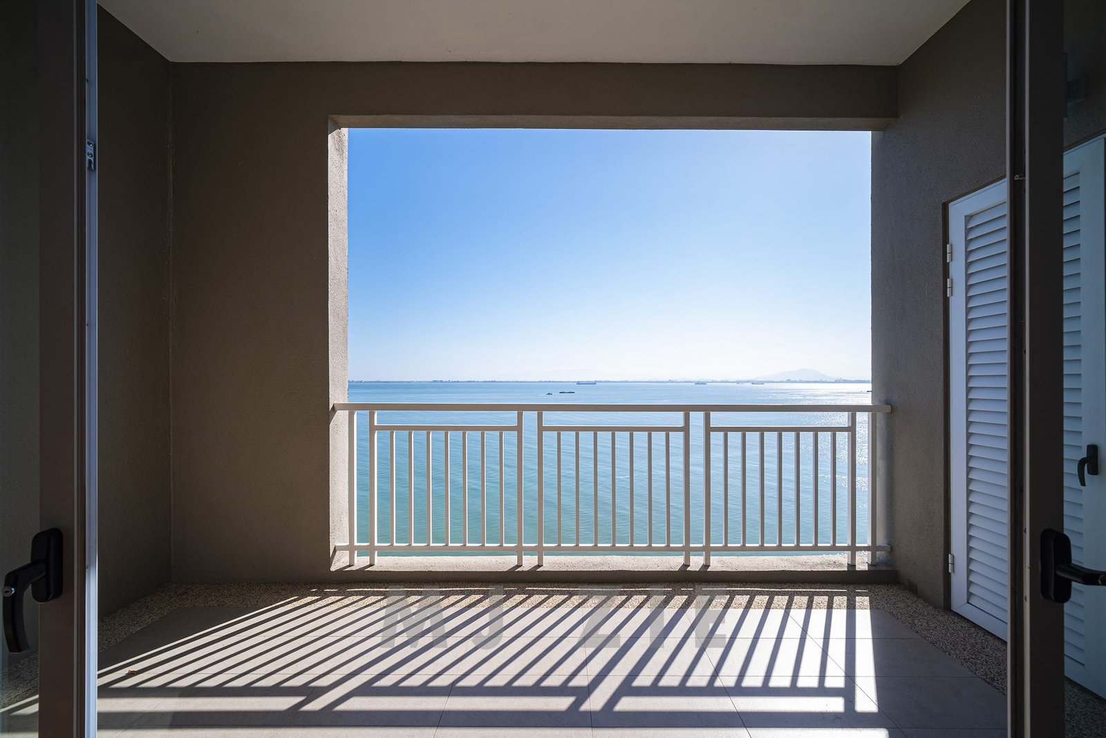 Andaman Quayside 337